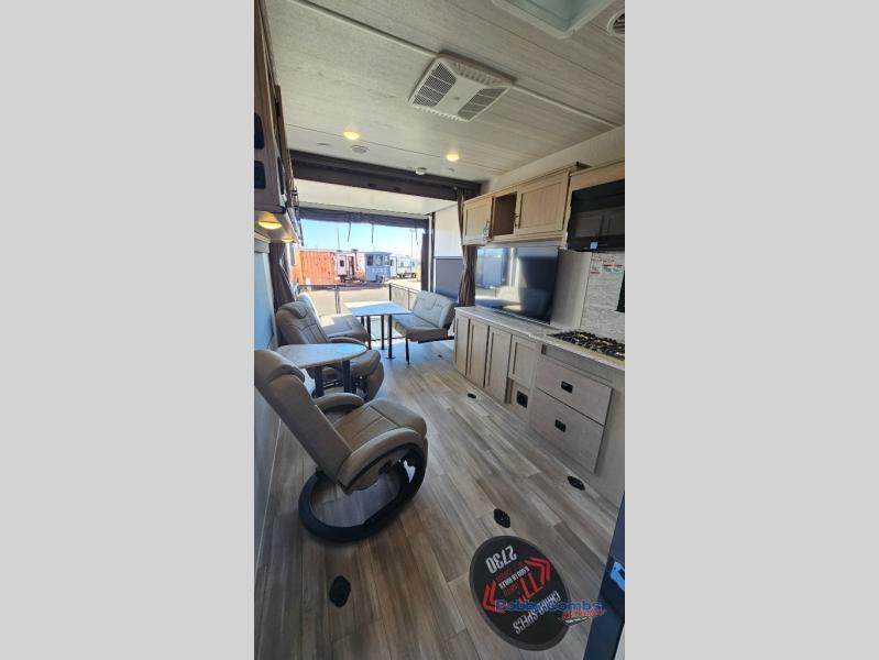 FOREST RIVER RV SANDSTORM 2730SRX